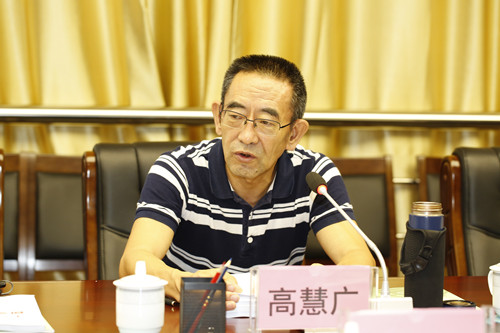 自治區(qū)社科聯(lián)黨組書(shū)記、主席高慧廣在包頭調(diào)研